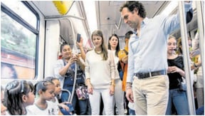 El Buen Comienzo de los niños viaja en tren