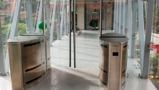 Nuevos ascensores accesibles en la estación Hospital