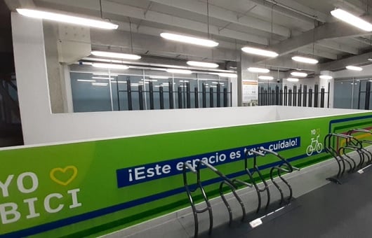 Desde hoy están disponibles 88 espacios para guardar bicicletas en el nuevo biciparqueadero de la estación Aguacatala